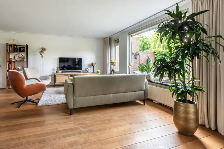 Foto 8 van Beatrixplantsoen 7