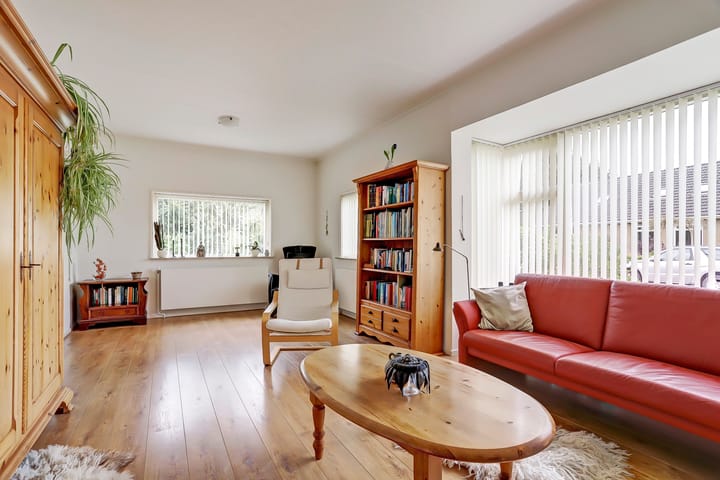 Foto 4 van Julianalaan 8