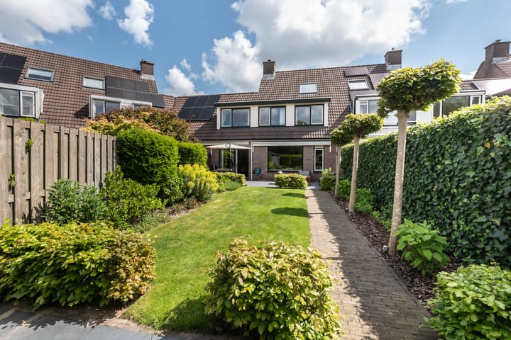 Foto 16 van Beatrixplantsoen 7