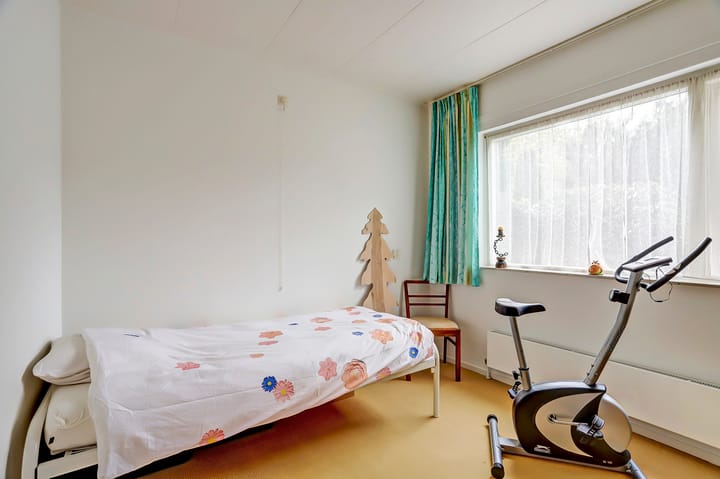 Foto 14 van Julianalaan 8