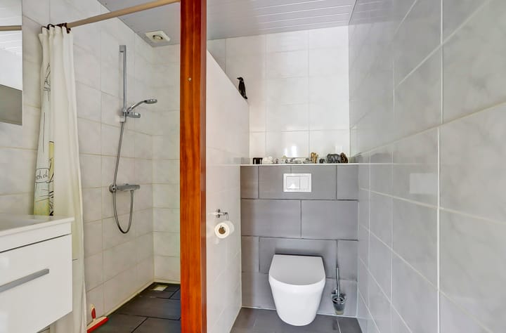 Foto 15 van Julianalaan 8