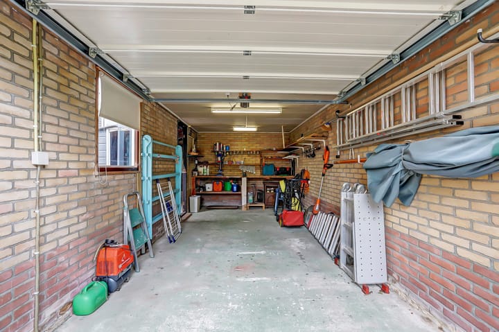 Foto 16 van Julianalaan 8