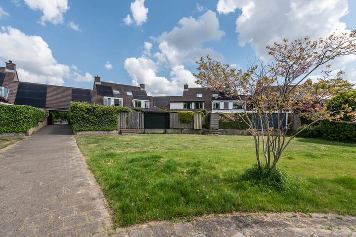 Foto 44 van Beatrixplantsoen 7