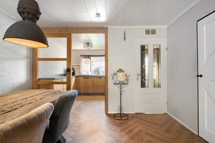 Foto 11 van Ribesstraat 26