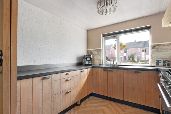 Foto 12 van Ribesstraat 26