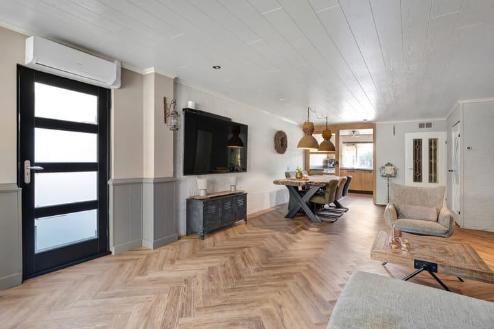 Foto 19 van Ribesstraat 26