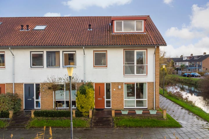 Foto 11 van H. Bierlingstraat 1