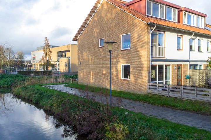 Foto 12 van H. Bierlingstraat 1