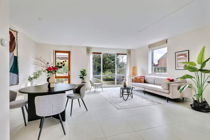 Foto 21 van H. Bierlingstraat 1