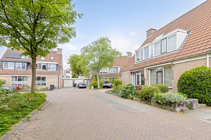 Foto 34 van Troubadour 148