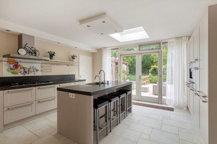 Foto 9 van Troubadour 148