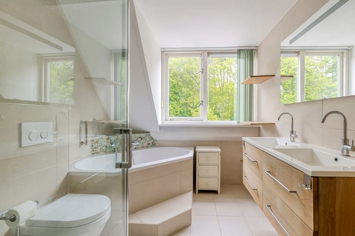 Foto 20 van Troubadour 148