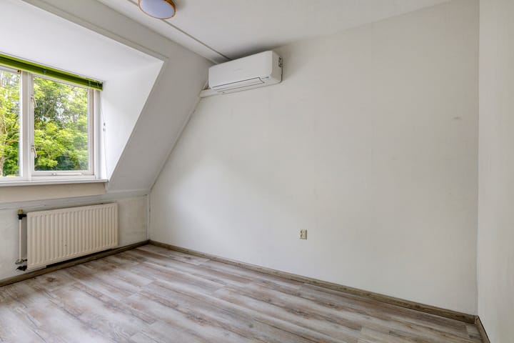 Foto 23 van Troubadour 148