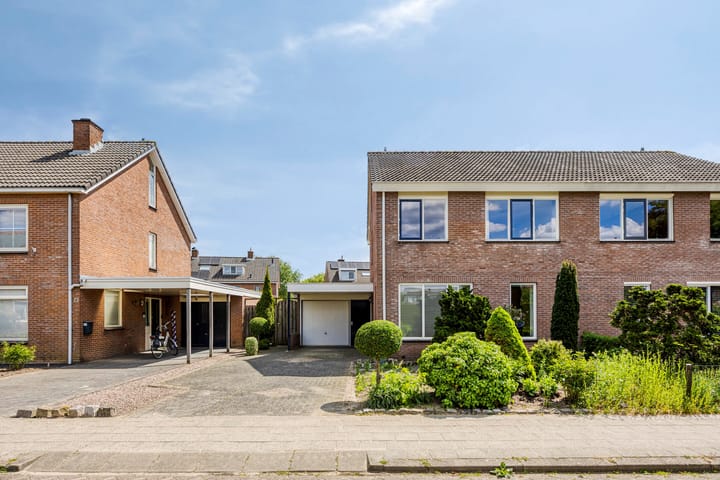 Foto 2 van de Lange Slagen 25