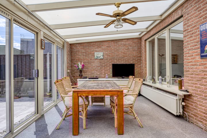 Foto 10 van de Lange Slagen 25