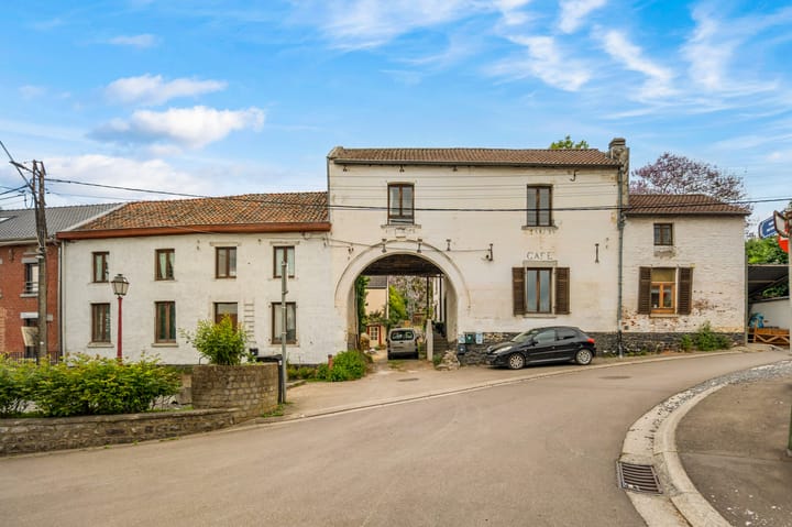 Foto 2 van Place Communale 6