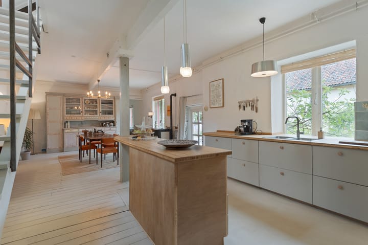 Foto 6 van Place Communale 6