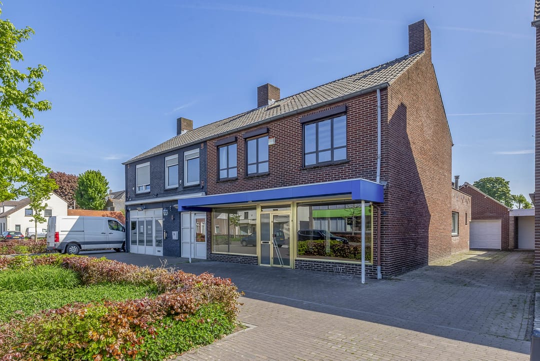 Foto 1 van Dorpsstraat 18