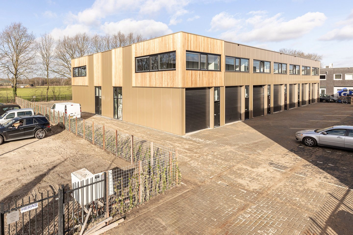 View photo 4 of Van Dijklaan 11-b