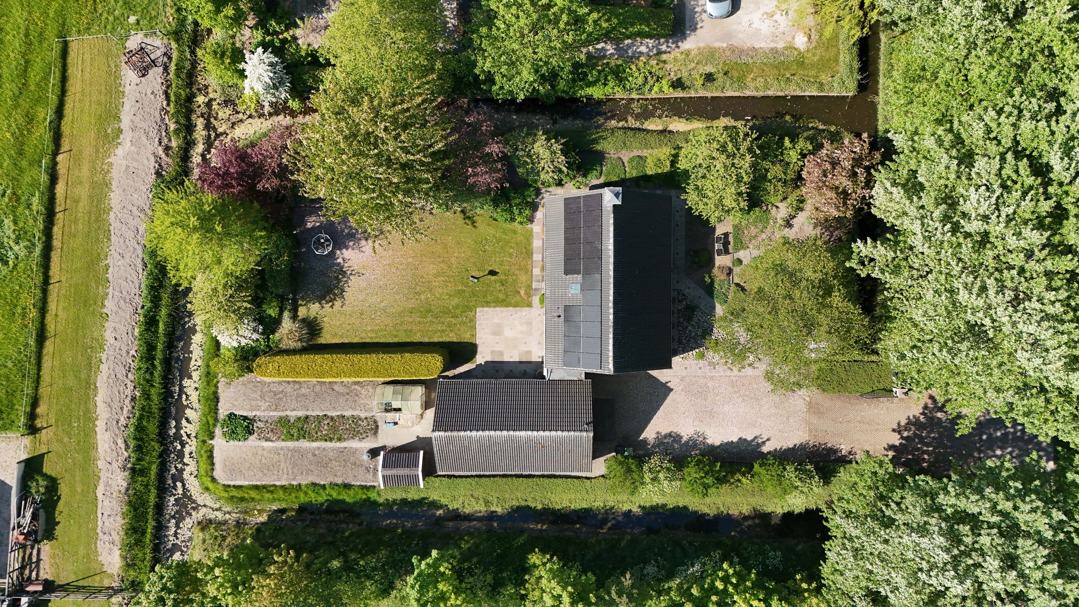 Photo 42 of Menamerdyk 2