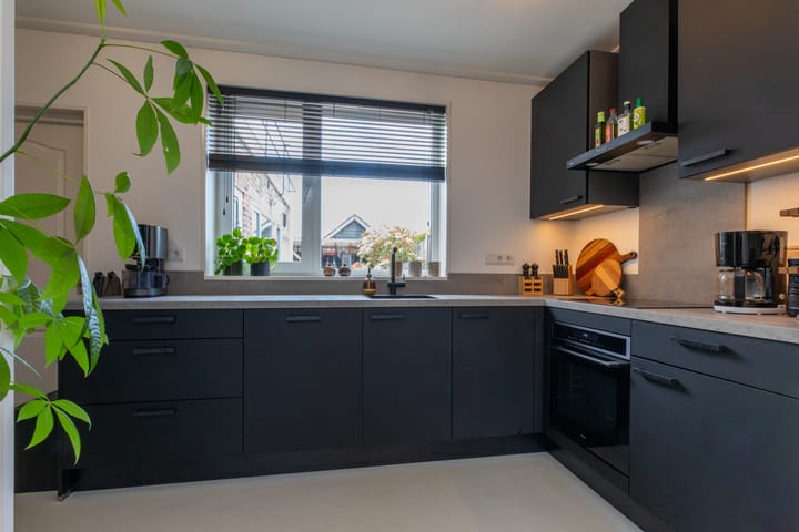 Foto 10 van Valkenisseweg 23