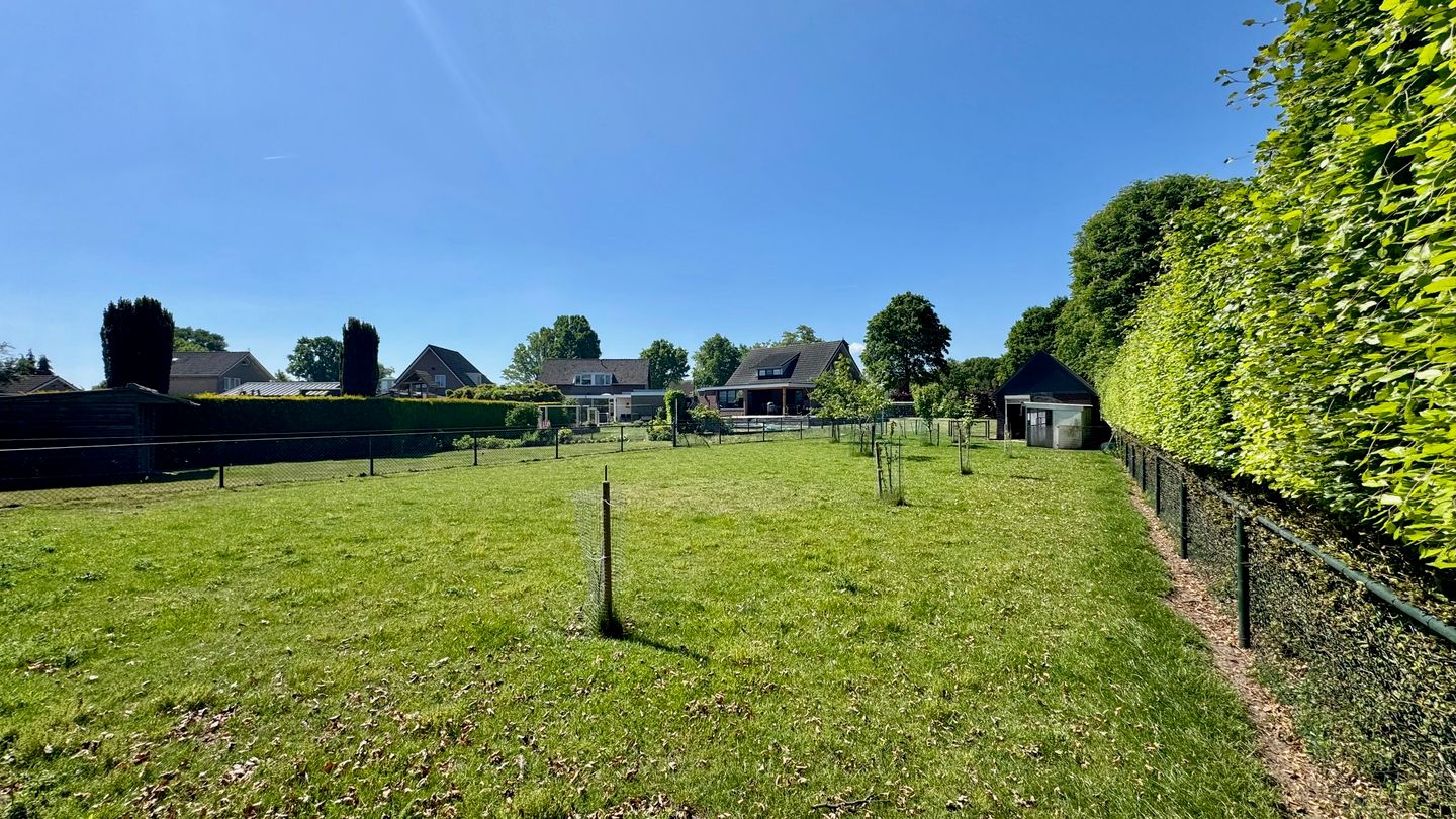 Photo 4 of Deken Schmerlingstraat 40