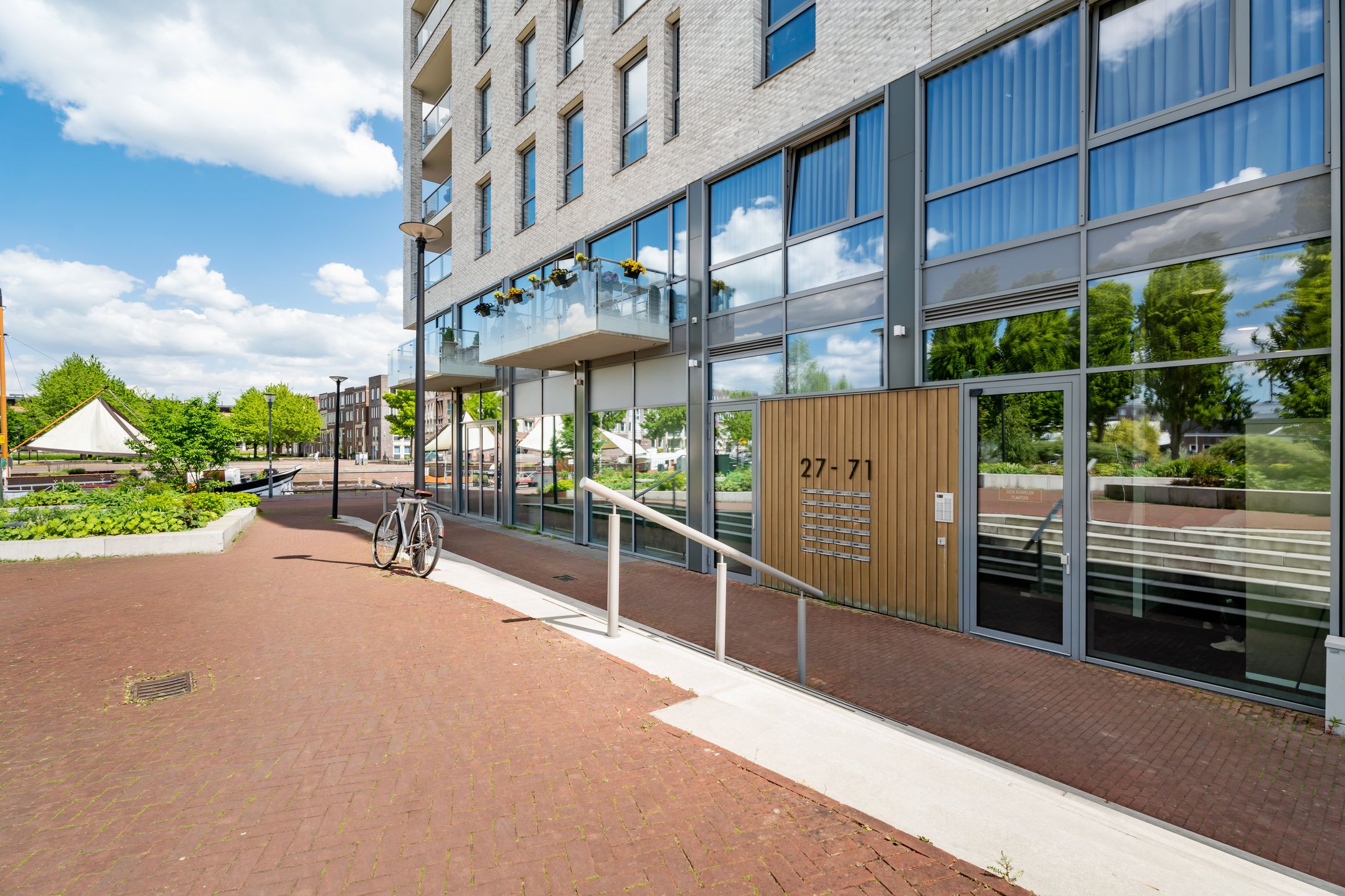 Foto 30 van Eemlaan 35