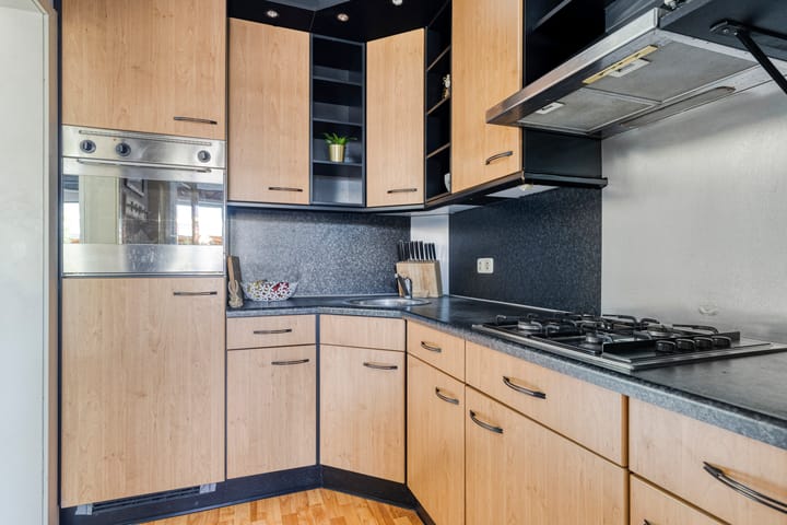 Foto 17 van De Genestetstraat 31