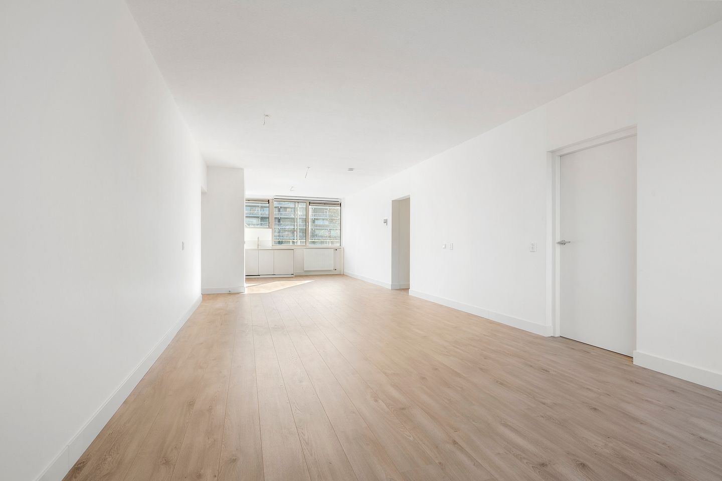 Photo 5 of Laan van Parijs 16