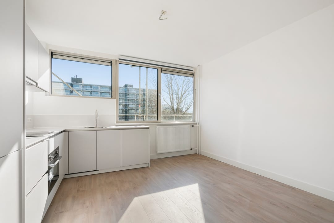 Photo 7 of Laan van Parijs 16