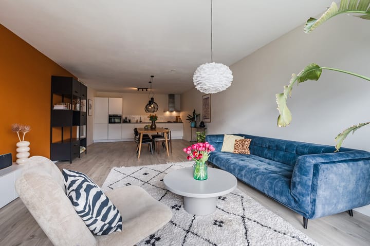 Photo 2 of Richard Holkade 45