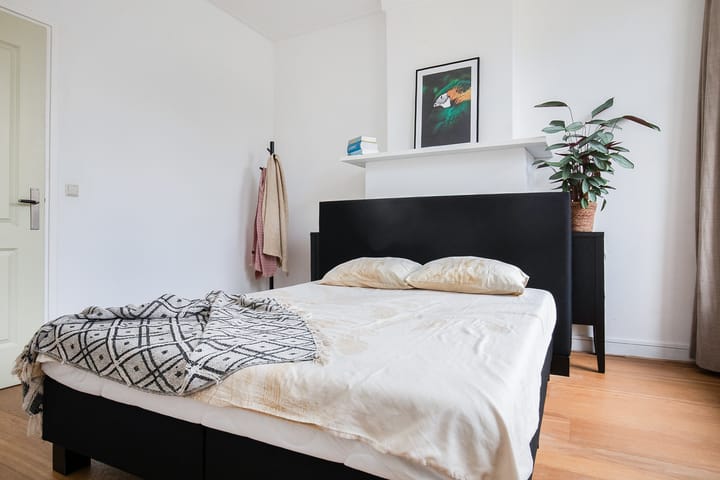 Foto 17 van Eerste Helmersstraat 57-3