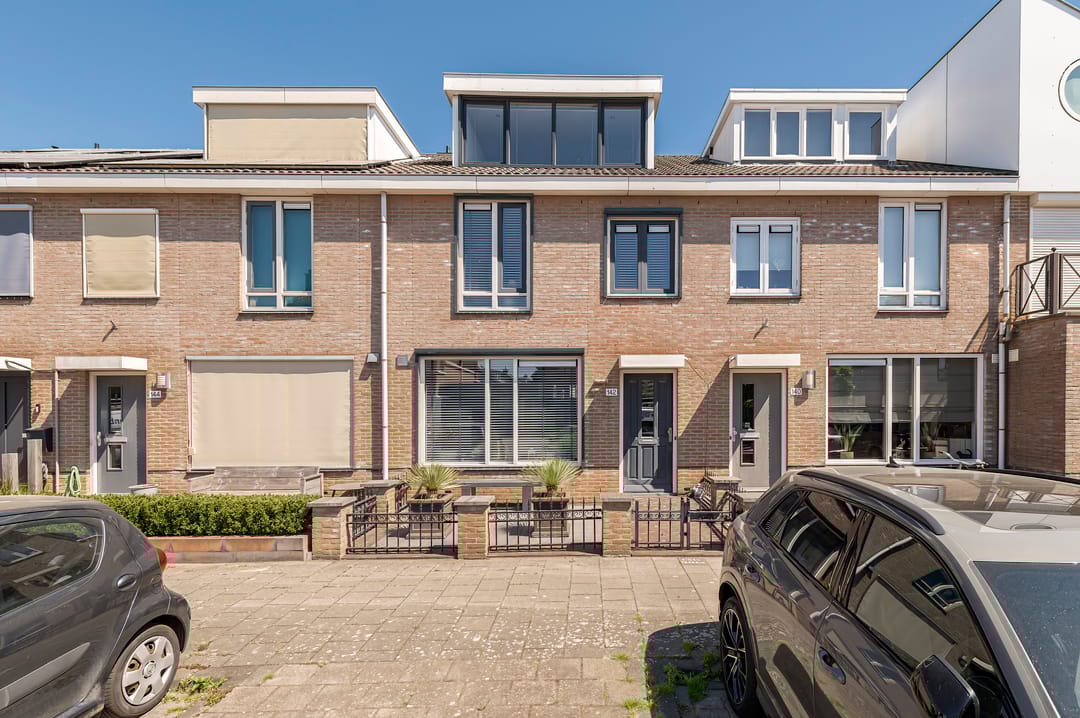 Foto 1 van Romulus 142