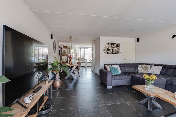 Foto 7 van Romulus 142