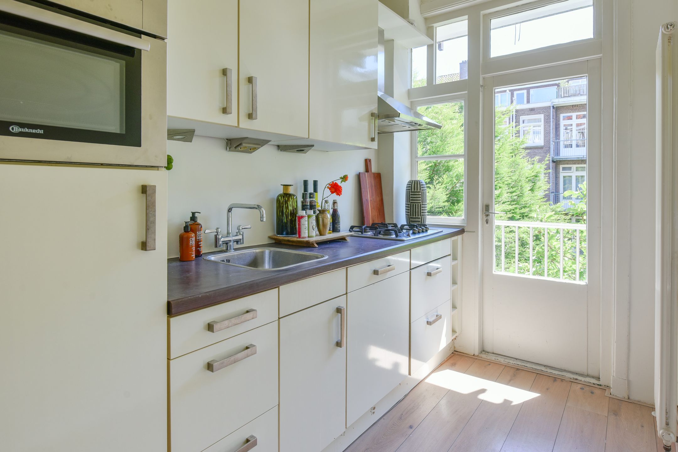 Foto 9 van Van Tuyll van Serooskerkenweg 75-2