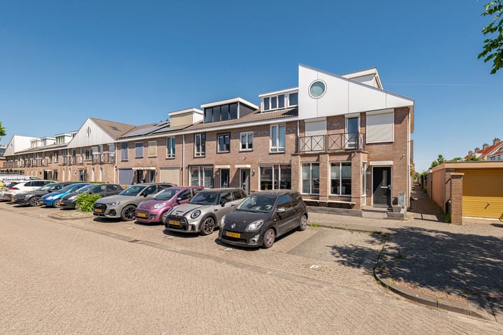 Foto 44 van Romulus 142