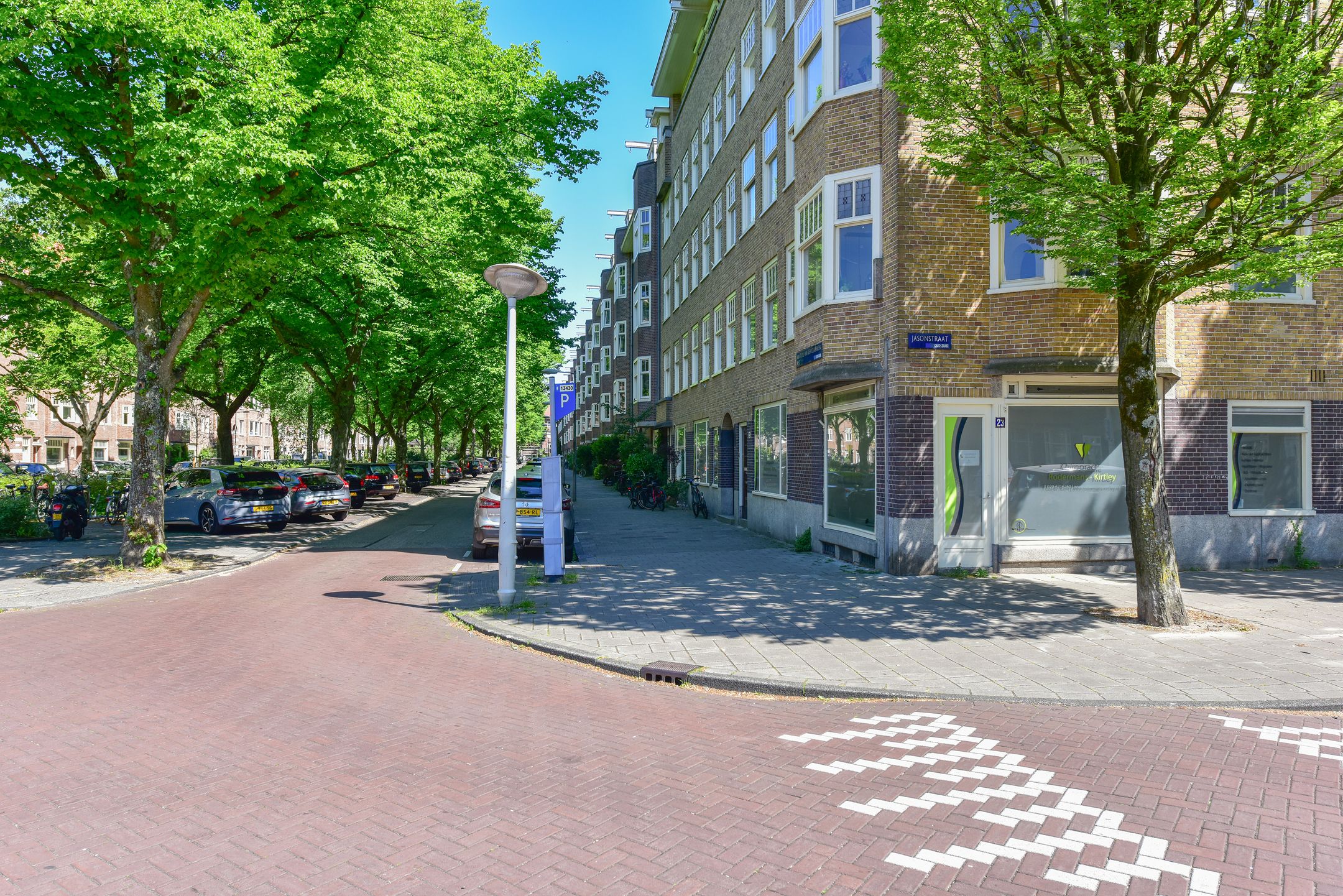 Foto 21 van Van Tuyll van Serooskerkenweg 75-2