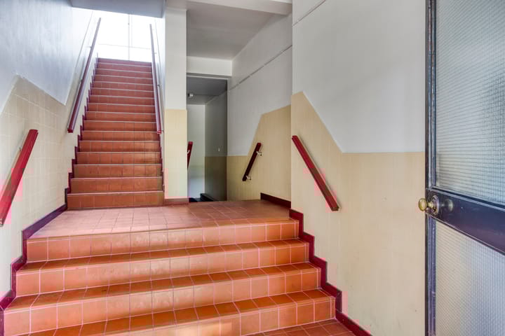 Foto 11 van Professor Regoutstraat 7