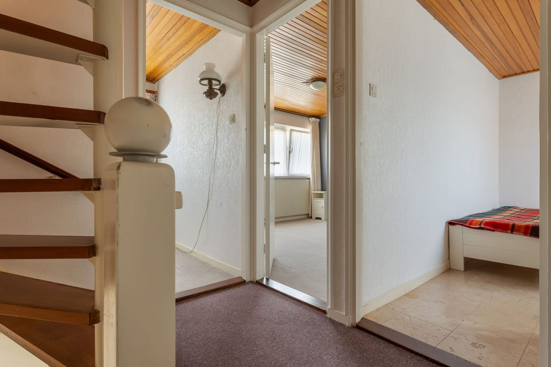 Foto 17 van van Linschotenstraat 28