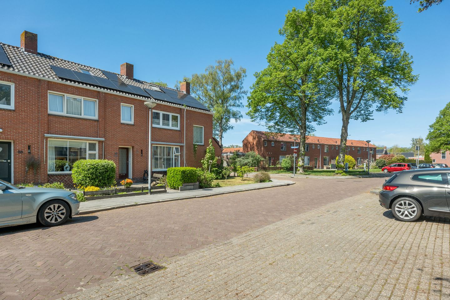 Foto 35 van van Linschotenstraat 28