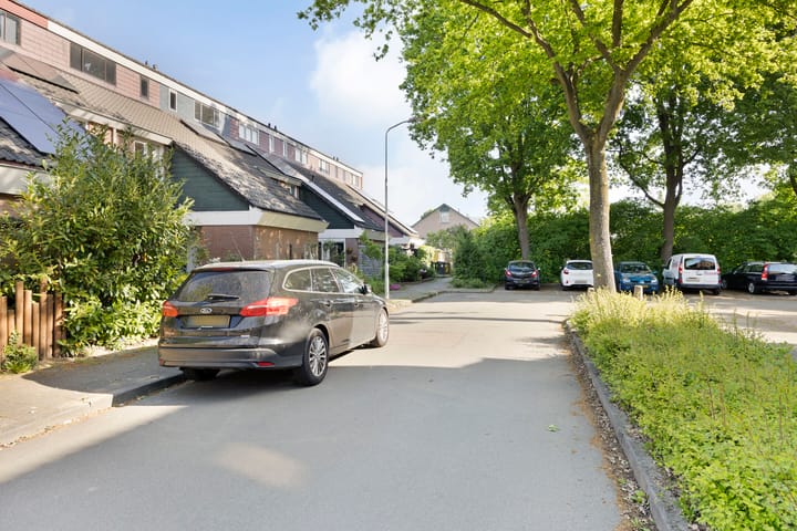 Foto 26 van Meidoornlaan 5