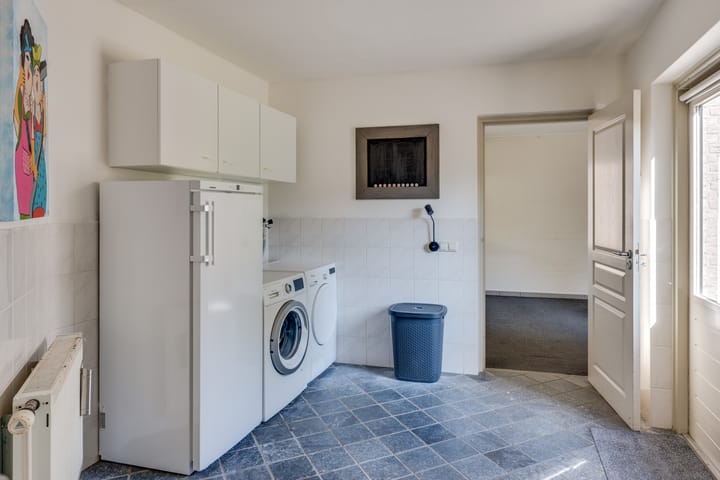 Photo 19 of Eikenbeemd 12