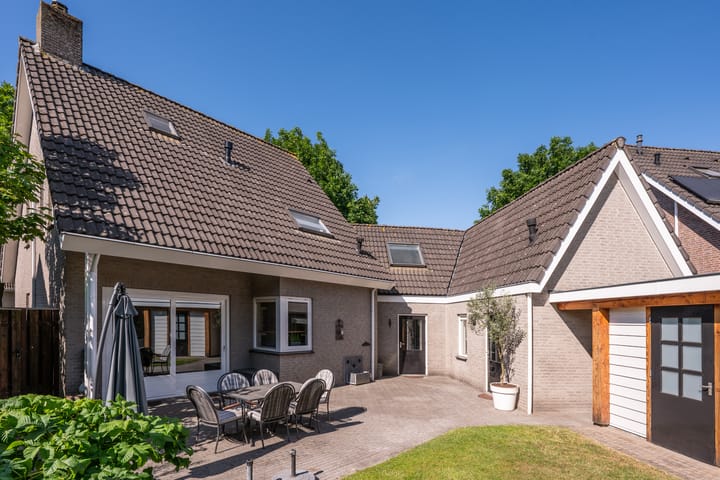 Photo 33 of Eikenbeemd 12