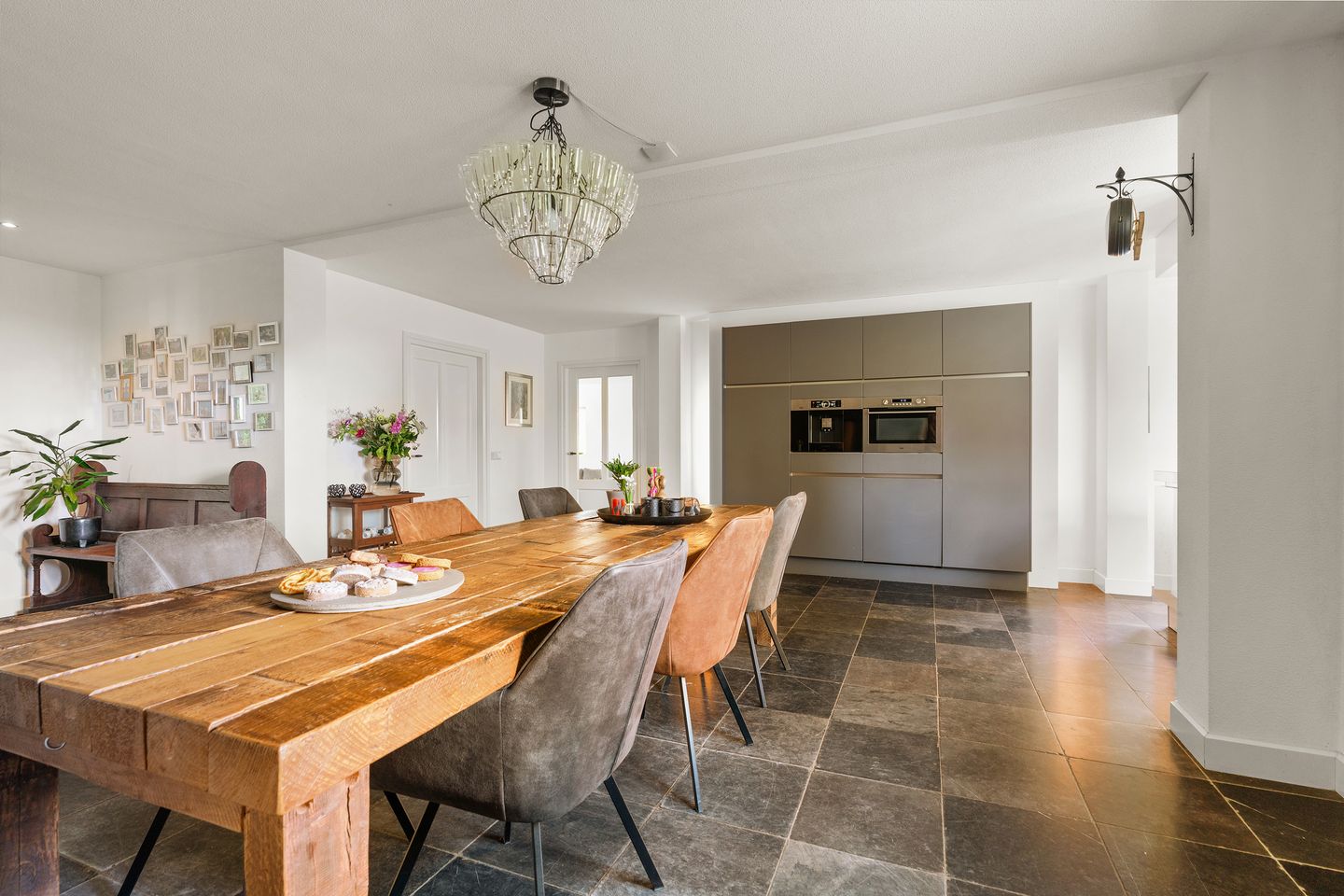 Foto 10 van Dr.Nolensstraat 42