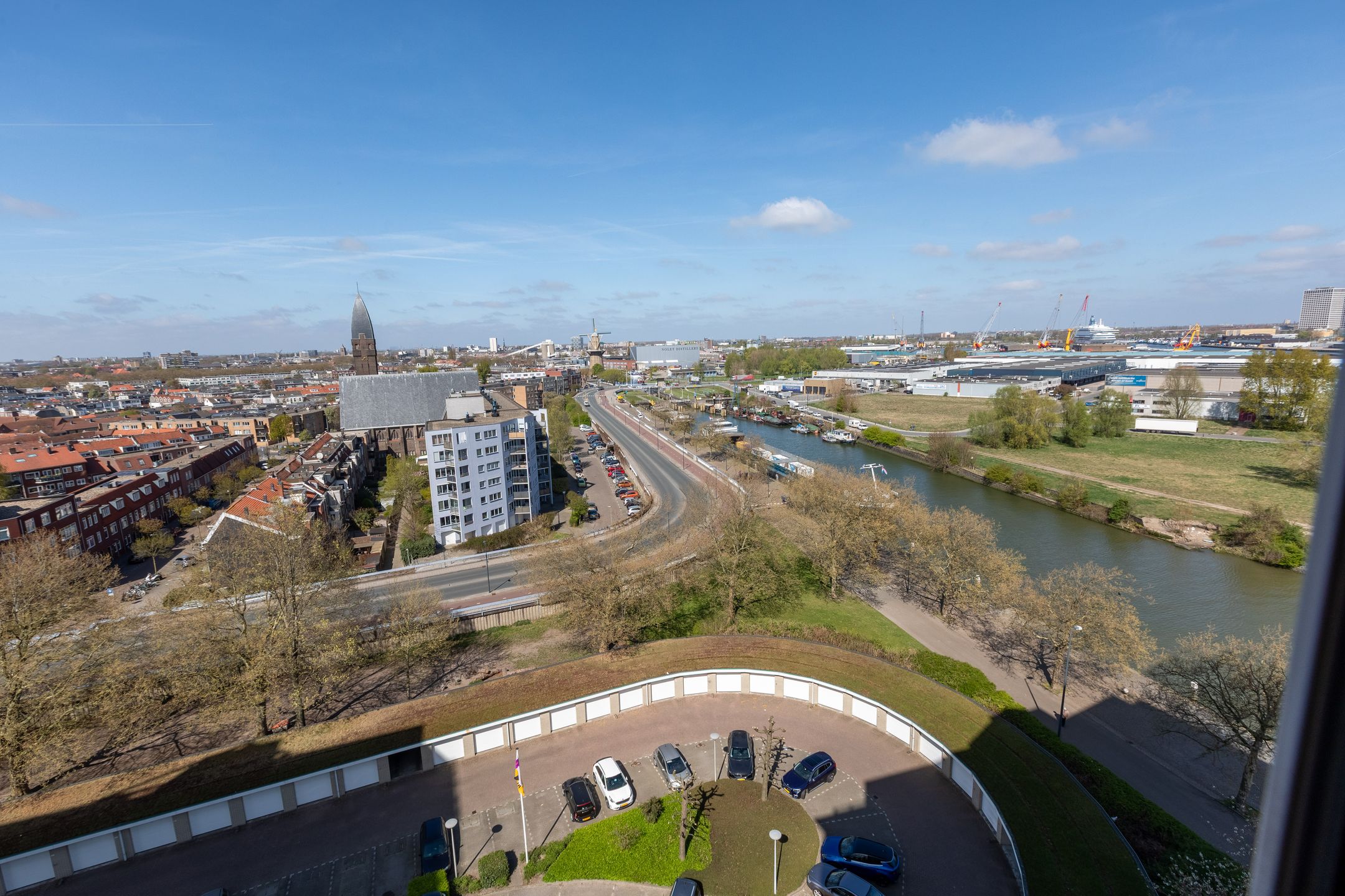 Foto 15 van Maasboulevard 64