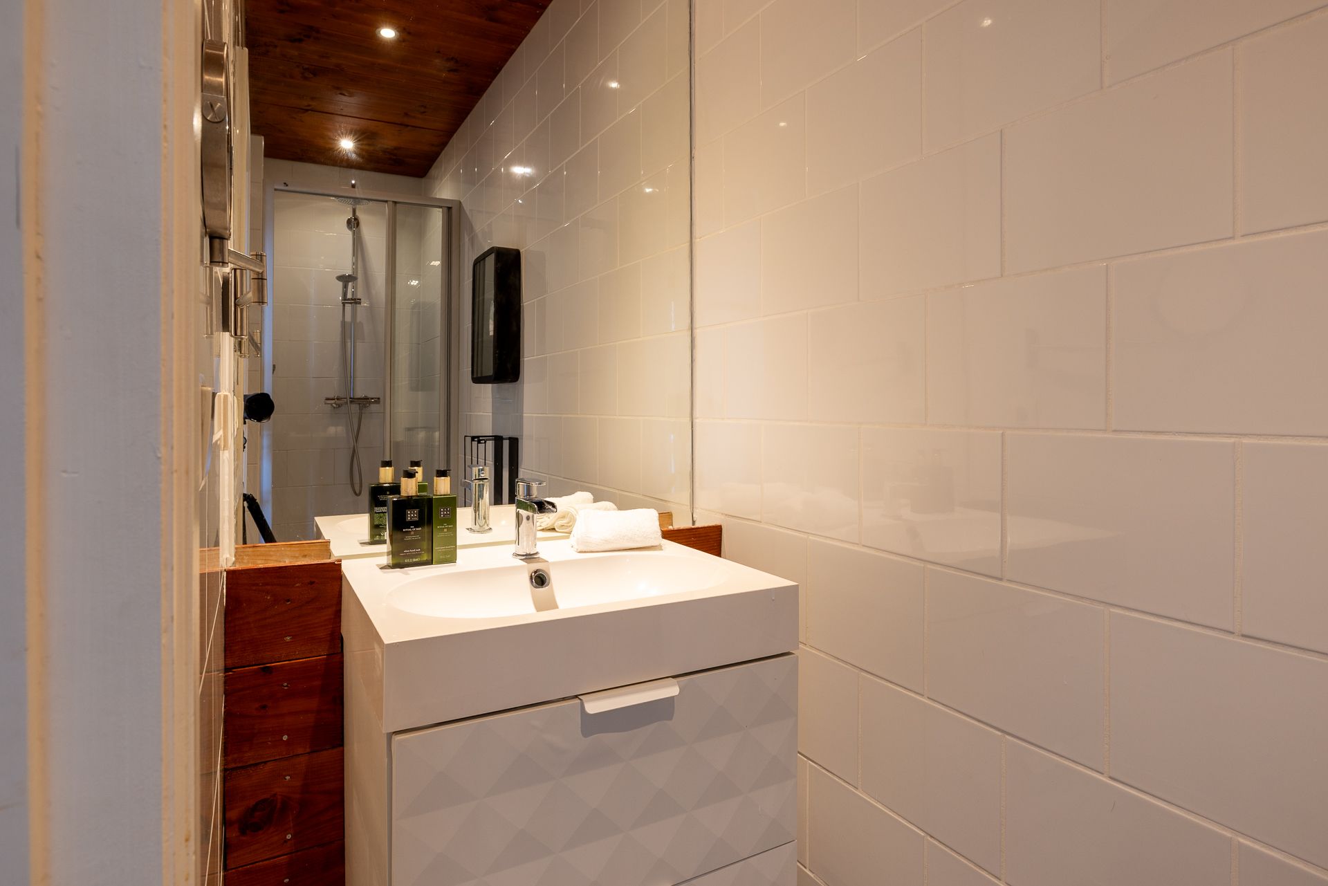 Photo 21 of Benthuizerstraat 60-B