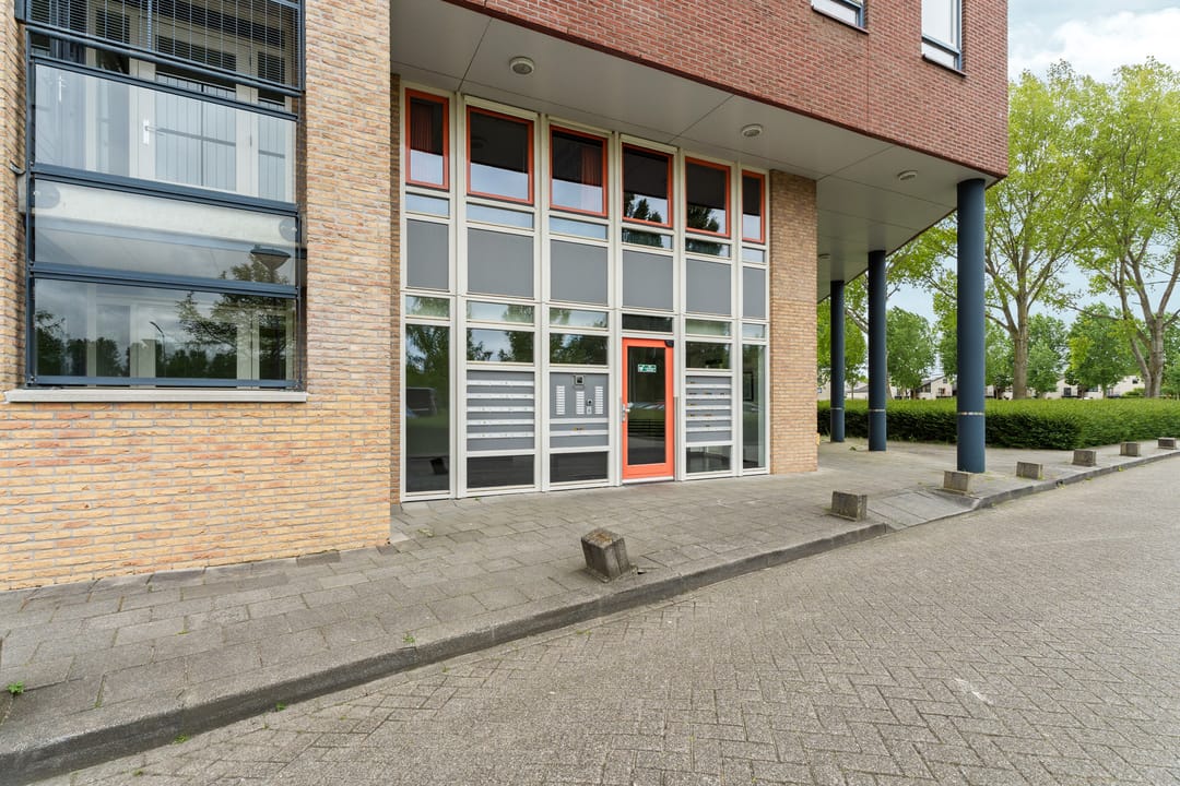 Foto 23 van Vincent van Goghstraat 156