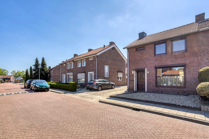 Foto 34 van St.Luciaweg 8