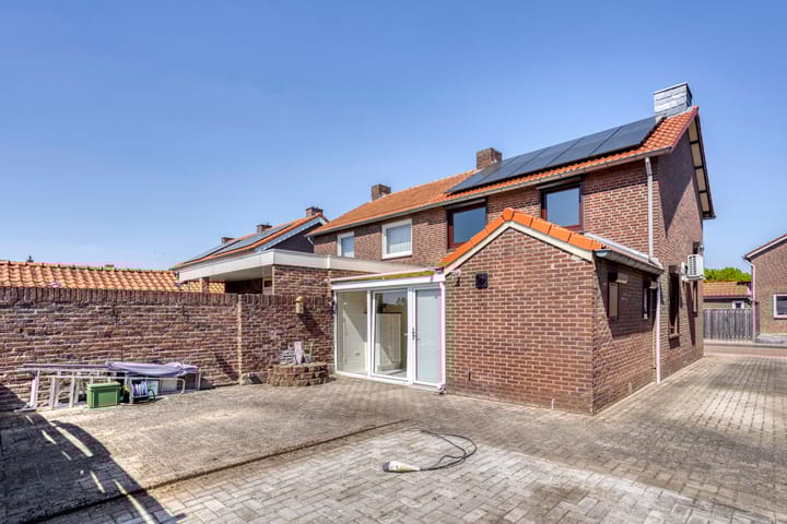 Foto 30 van St.Luciaweg 8