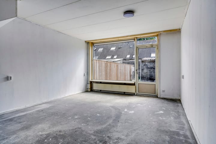 Photo 2 of Toscalaan 706